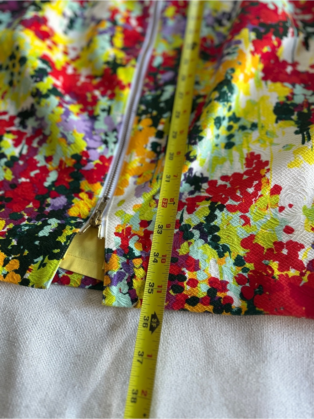 MADISON Artsy Splatter Print Two Way Back Zipper Sheath Dress | 8 - Picture 15 of 16